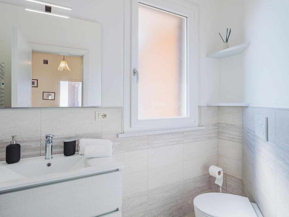 Holiday Home Antonia By Interhome Marina di Pietrasanta Eksteriør bilde