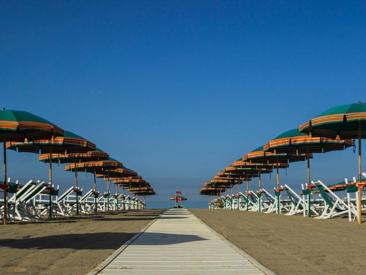 Holiday Home Antonia By Interhome Marina di Pietrasanta Eksteriør bilde